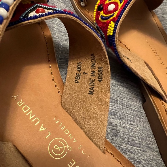 Chinese Laundry Purfect Sandals - Picture 2 of 5